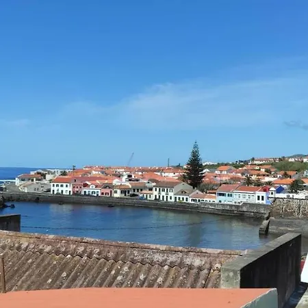 Mar Rosa - Terraco Vista Pensión Horta (Azores)